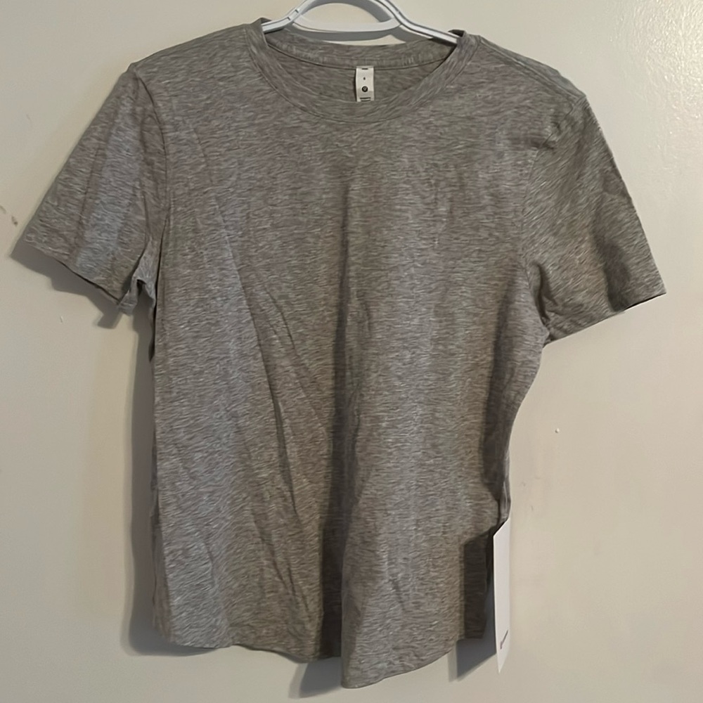 NWT Lululemon Top